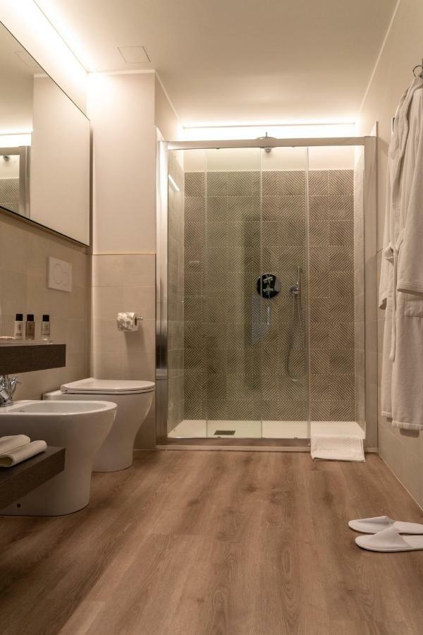Sleep Tide Suites Milano Ngoại thất bức ảnh